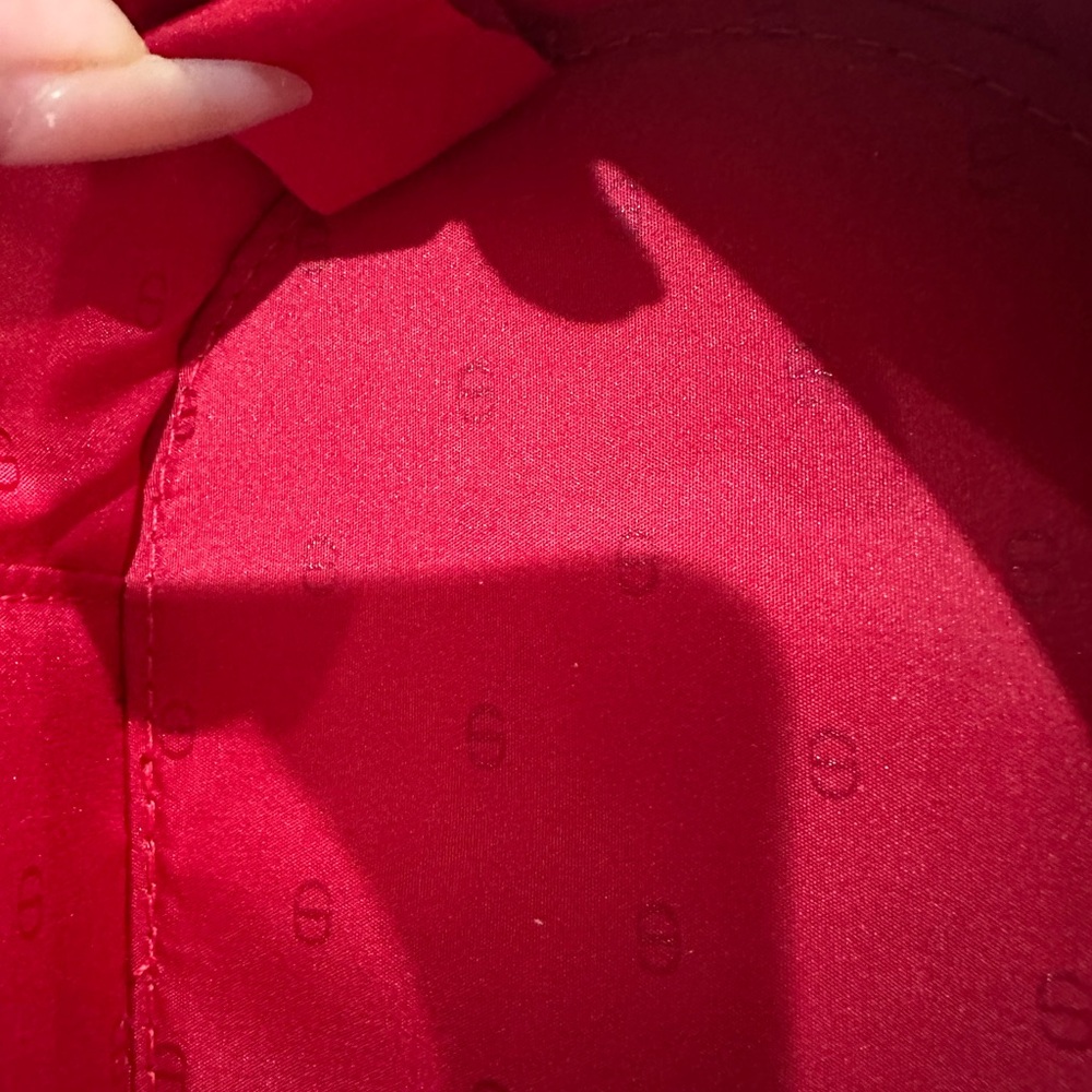 Dior Scarlet Beauty Pouch - Picture 4 of 6